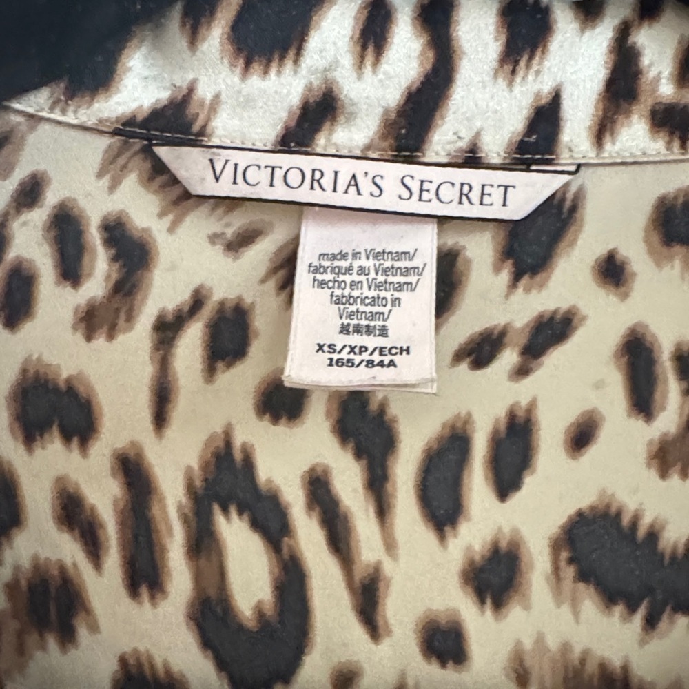 Victoria’s Secret Leopard Print Women's Sleepwear Dress - Picture 3 of 5